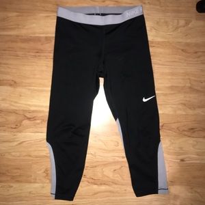 Nike leggings